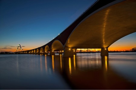 The Important Application of Short-Focus Lenses In Architectural Photography